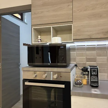 Apartament La Casa Di Gio' Maggiore Near Leonardo *
