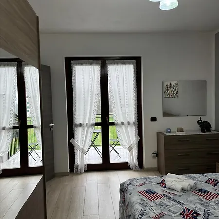 Apartament La Casa Di Gio' Maggiore Near Leonardo *