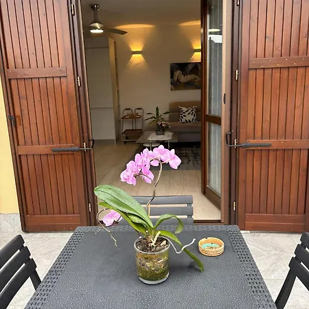Apartament La Casa Di Gio' Maggiore Near Leonardo *